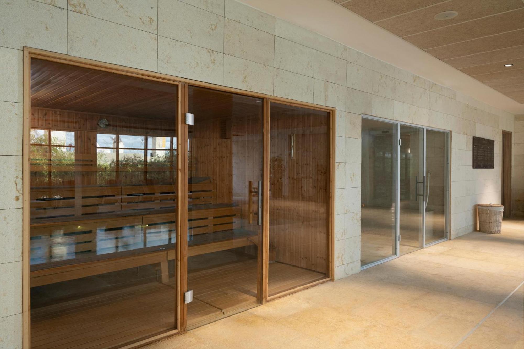 Serenade Punta Cana Beach & Spa Resort Exterior foto Interior of the new church