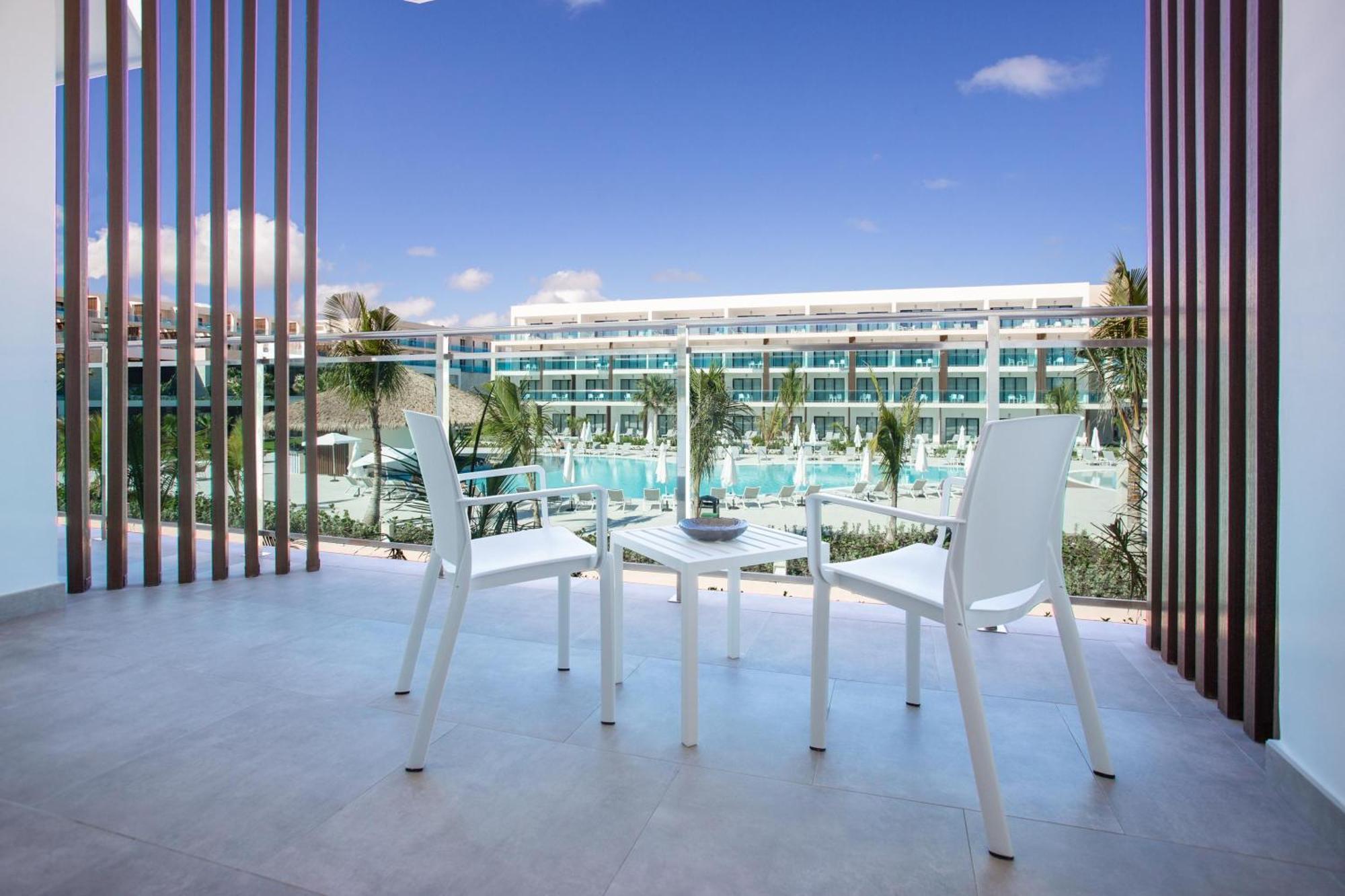 Serenade Punta Cana Beach & Spa Resort Exterior foto View from a room at the Hard Rock Hotel